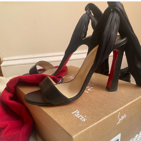 Christian Louboutin heels - Picture 6 of 9
